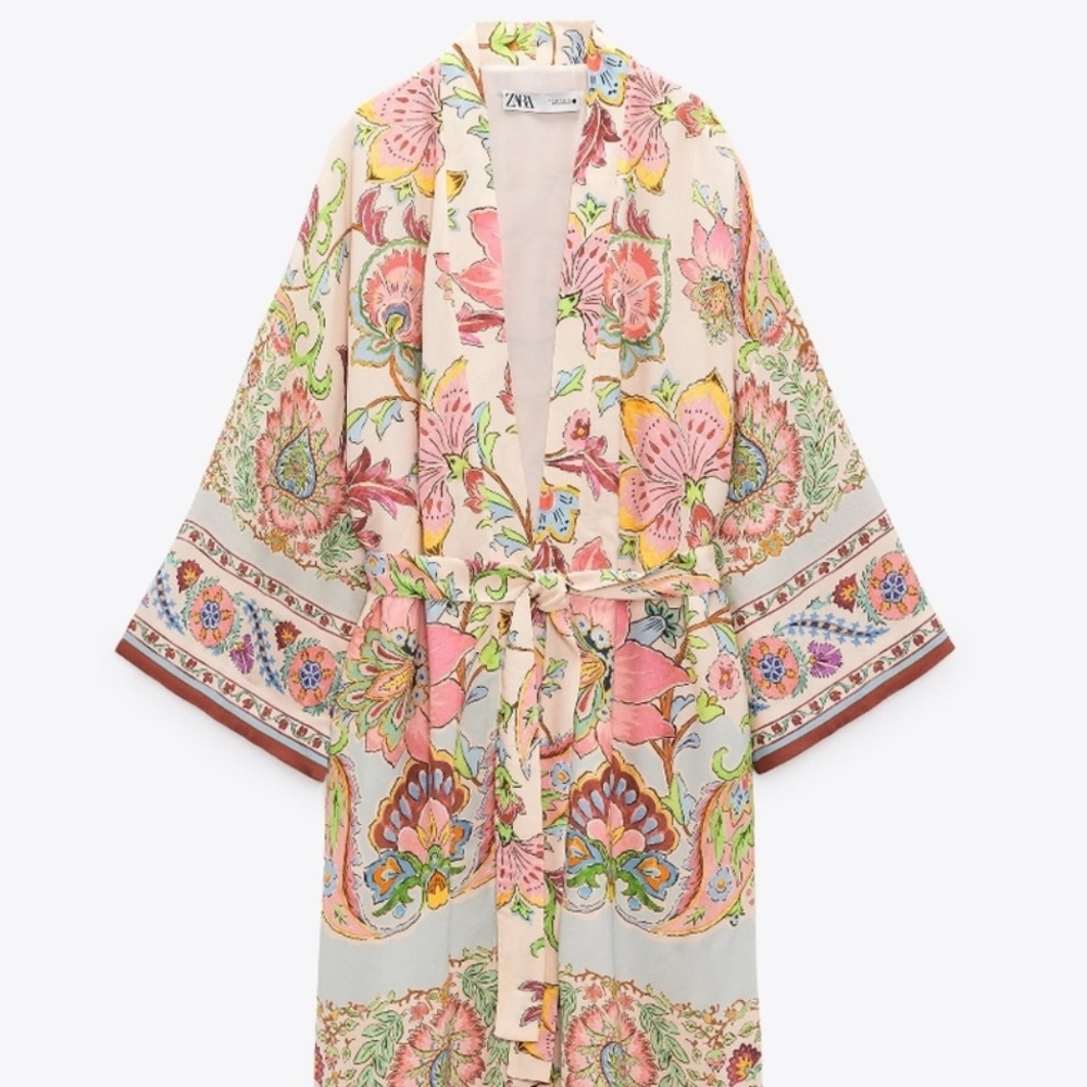 Zara Robe